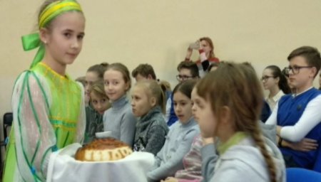 Подарки для донецких школьников подготовили юные владимирцы