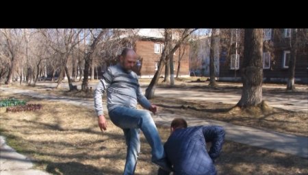 Убийство или самооборона? В Шелехове трое детей могут на 9 лет остаться без отца