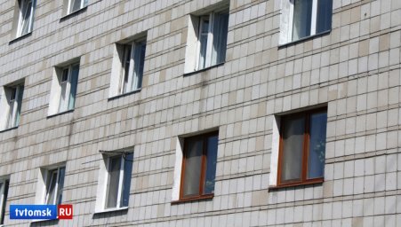 В Томской области спецкомиссия обследует предоставленное детям-сиротам жилье