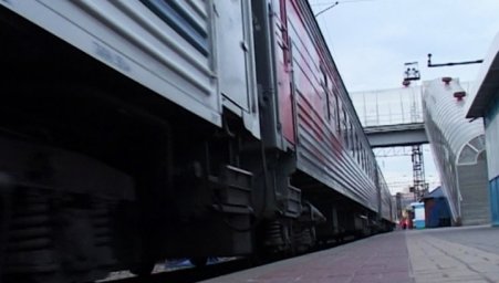 В регионе продлят право льготного проезда в электричках для студентов и школьников